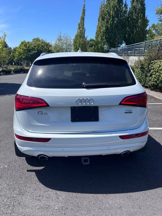 2015 Audi 8R Q5 - Image 2 of 12