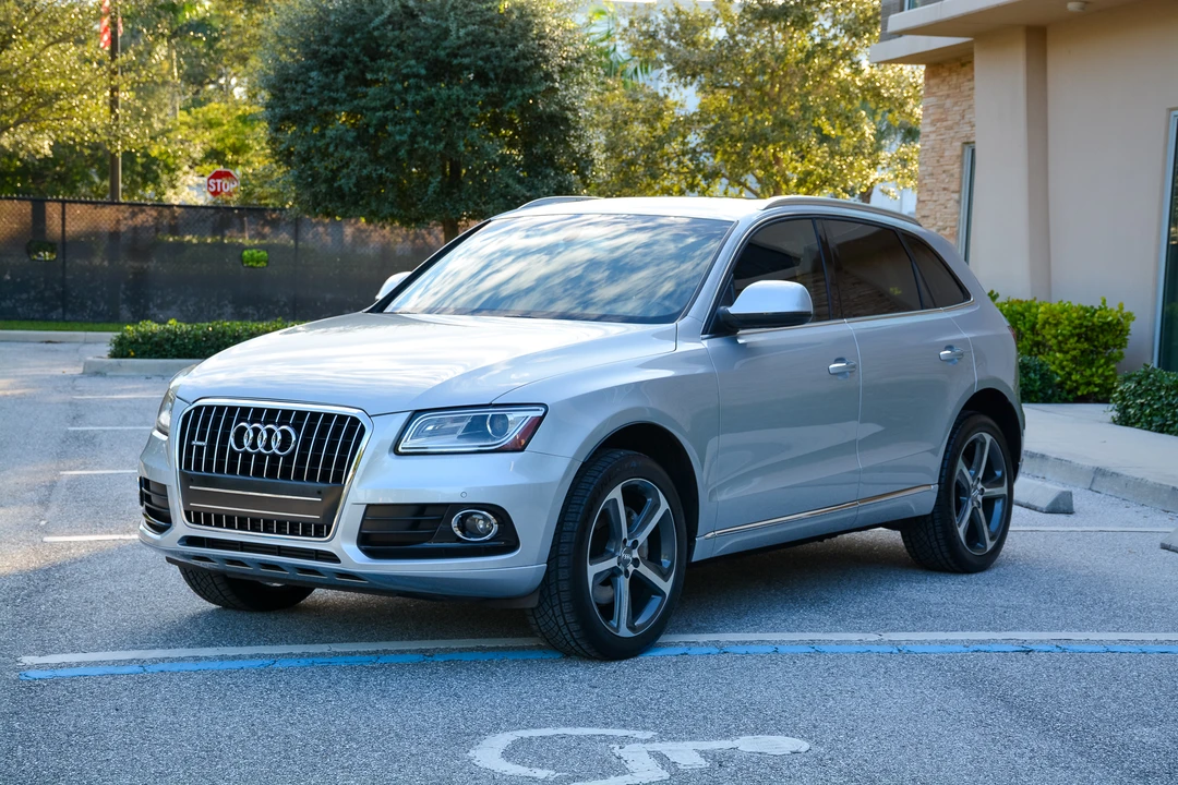 2015 Audi 8R Q5 - Image 3 of 31