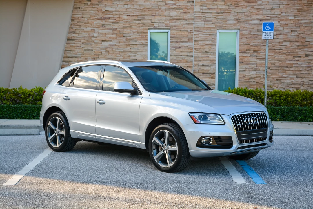 2015 Audi 8R Q5 - Image 7 of 31
