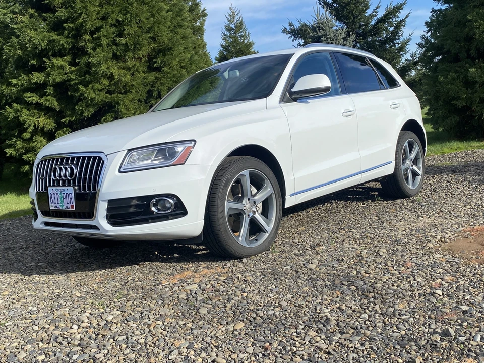 2015 Audi 8R Q5 - Image 3 of 31