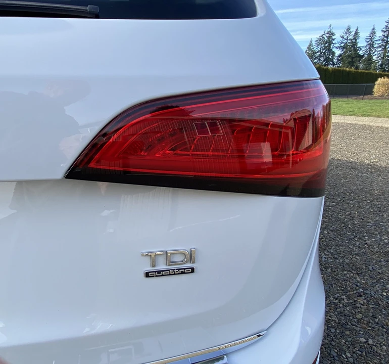 2015 Audi 8R Q5 - Image 26 of 31