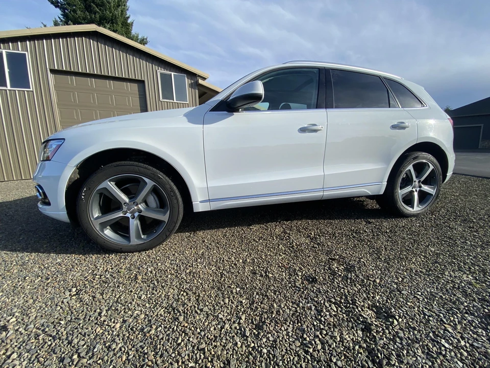 2015 Audi 8R Q5 - Image 5 of 31