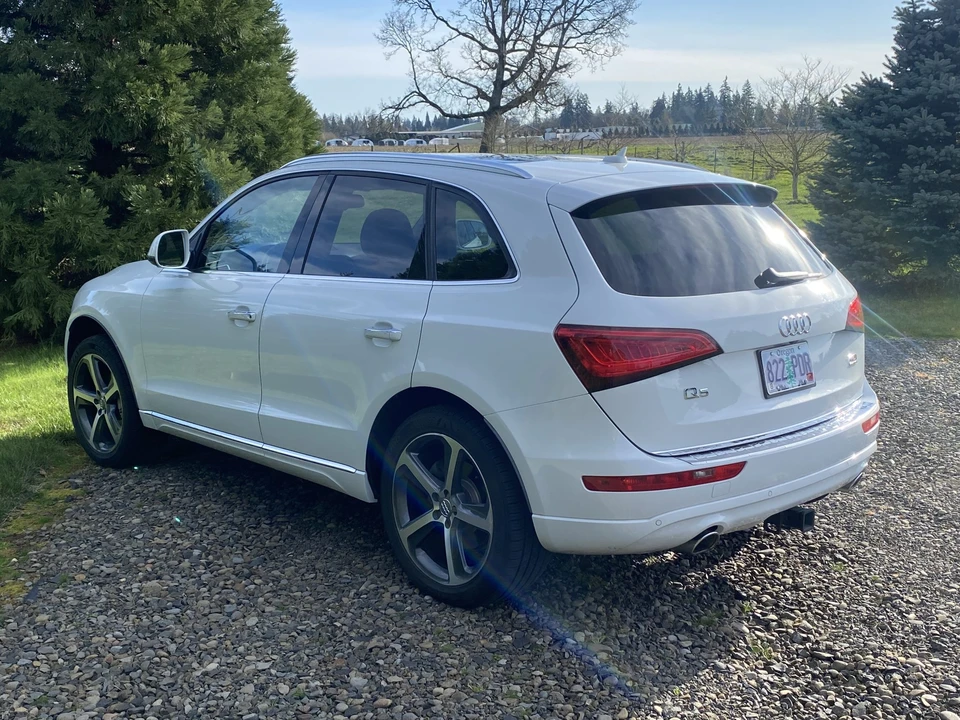 2015 Audi 8R Q5 - Image 7 of 31