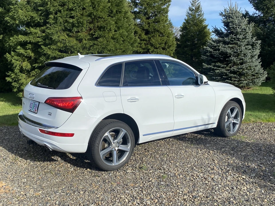 2015 Audi 8R Q5 - Image 17 of 31