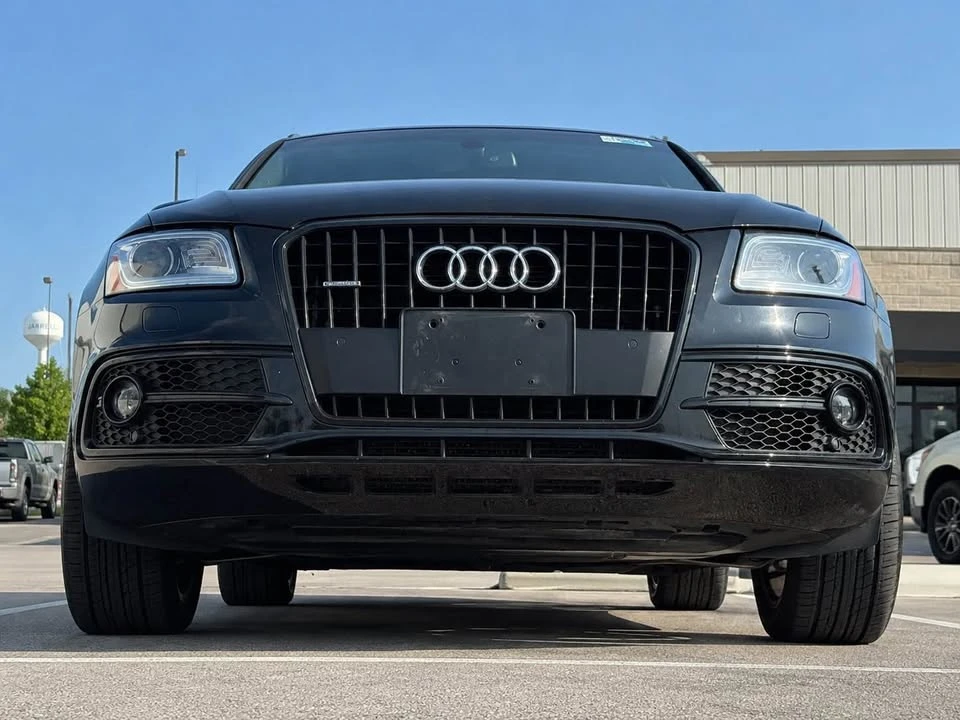 2015 Audi 8R Q5 - Image 2 of 11