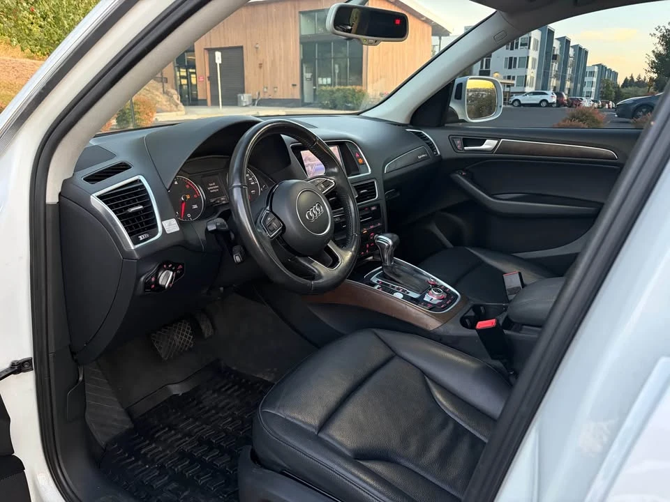 2015 Audi 8R Q5 - Image 8 of 10
