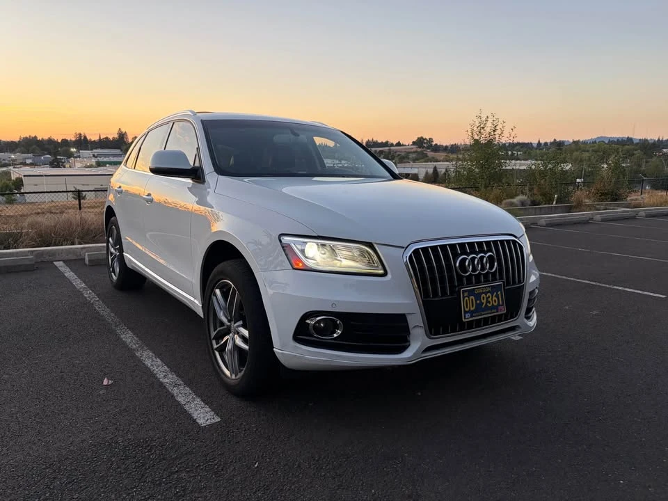 2015 Audi 8R Q5 - Image 2 of 10