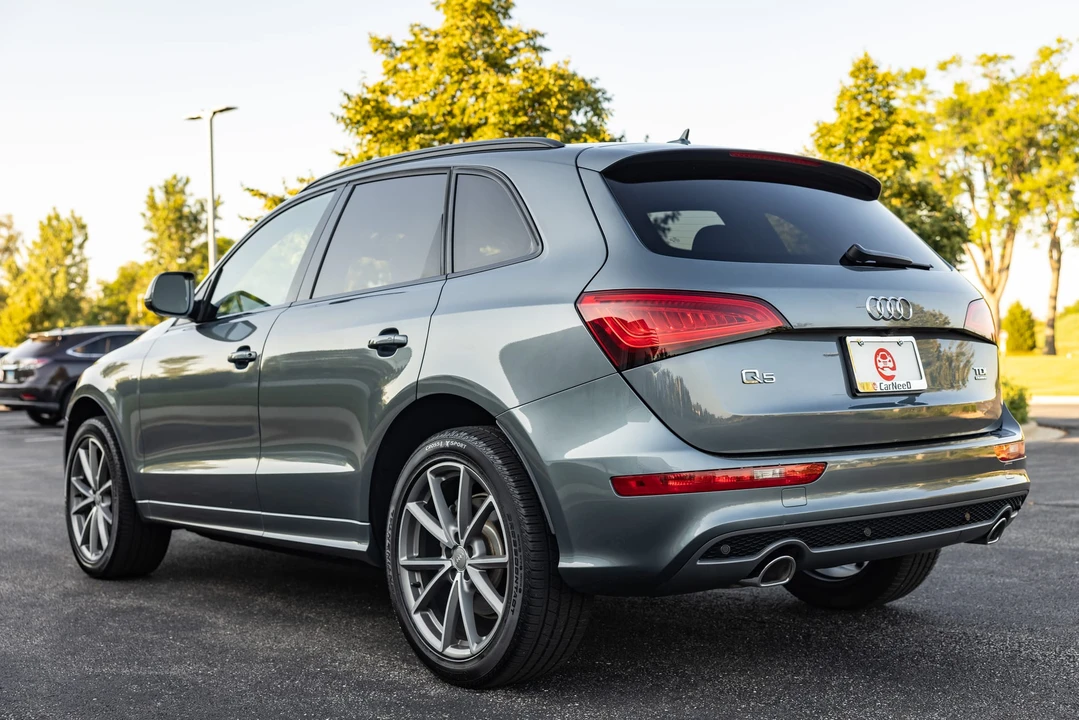 2015 Audi 8R Q5 - Image 17 of 31