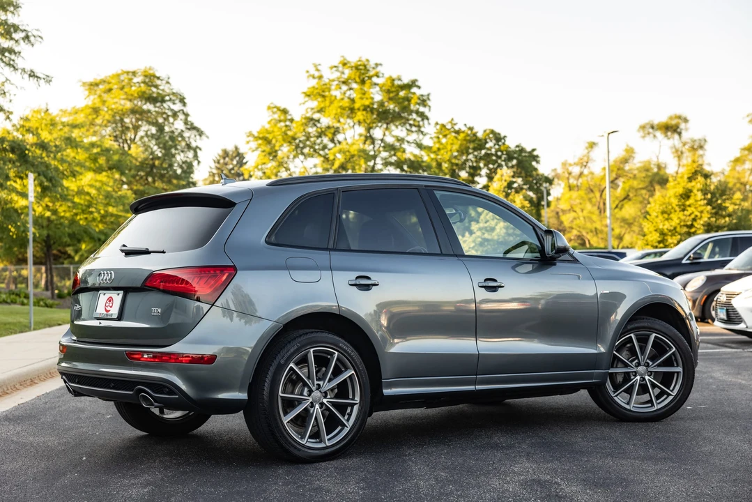 2015 Audi 8R Q5 - Image 12 of 31