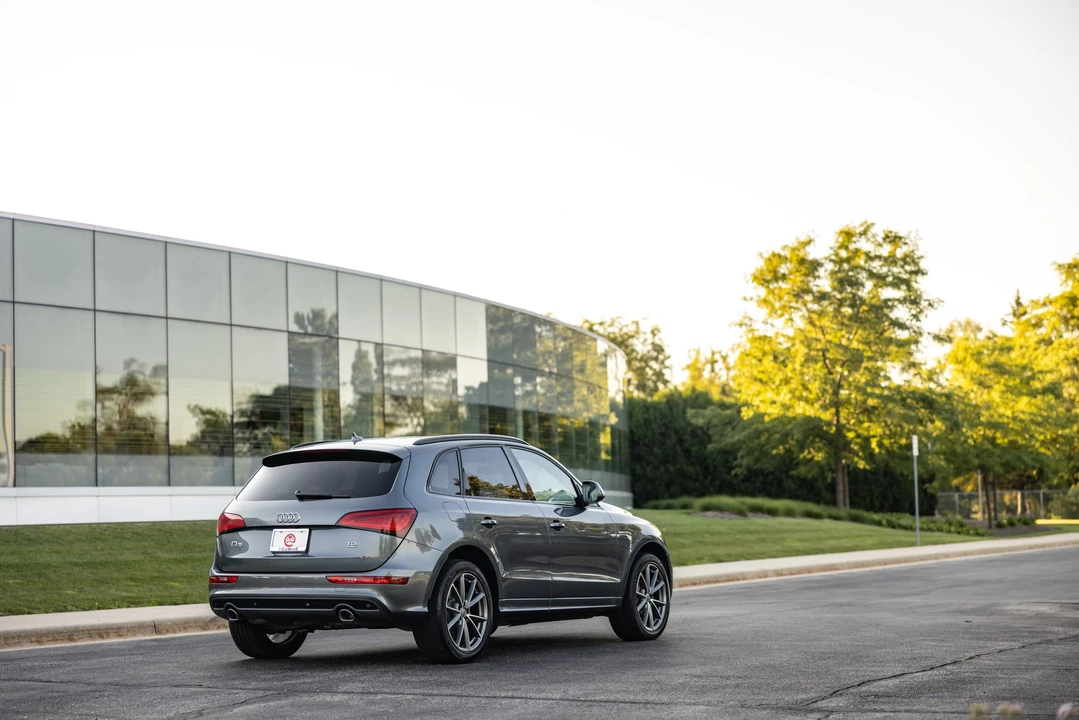 2015 Audi 8R Q5 - Image 14 of 31