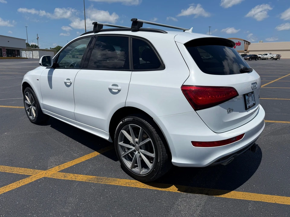 2015 Audi 8R Q5 - Image 7 of 21