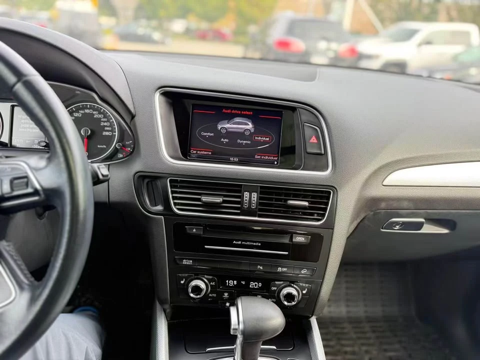 2015 Audi 8R Q5 - Image 15 of 20