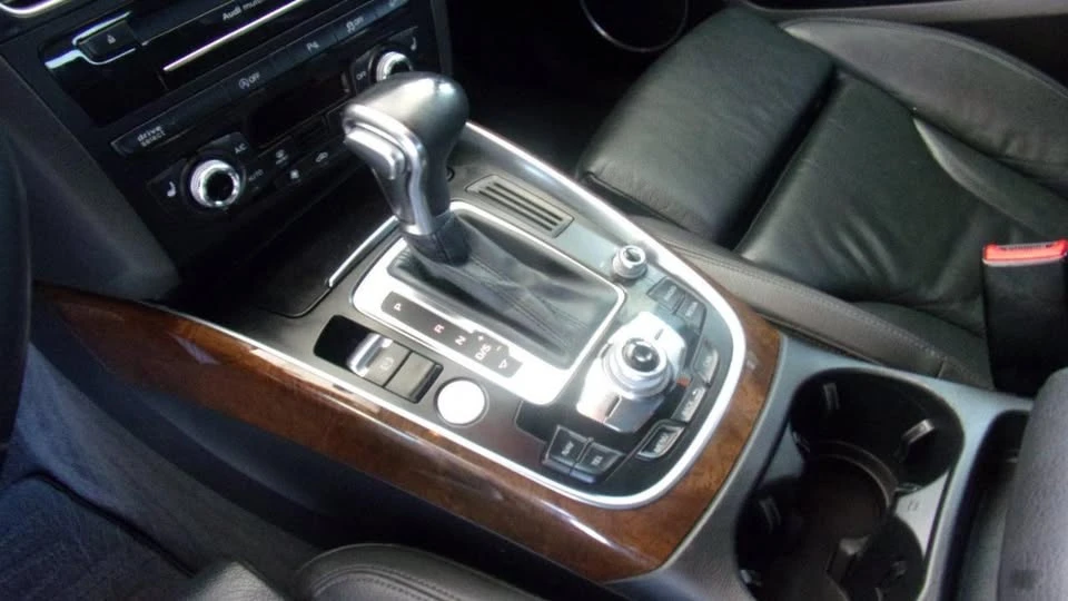2015 Audi 8R Q5 - Image 9 of 20