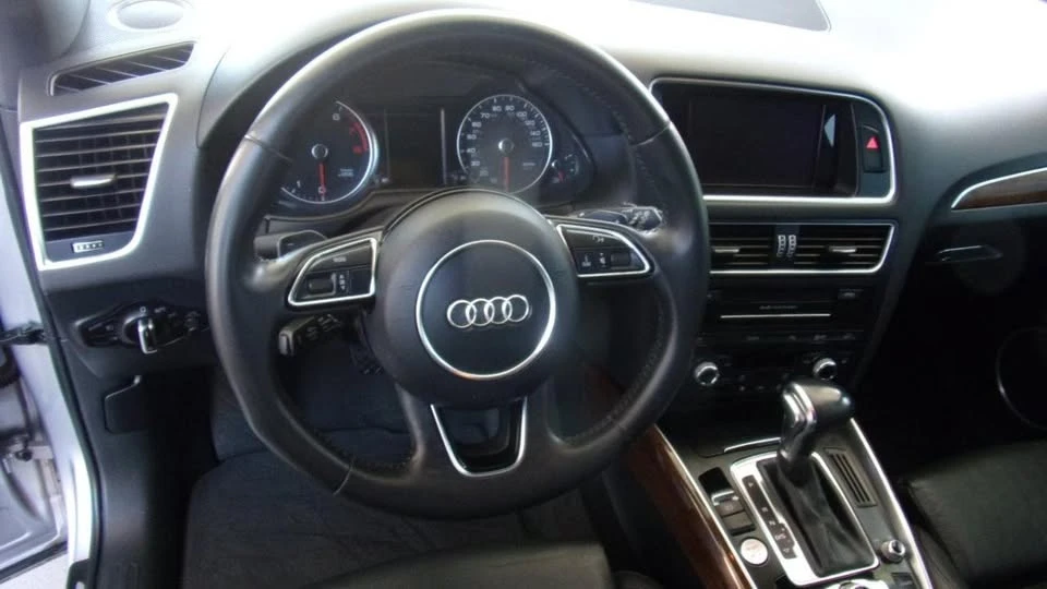 2015 Audi 8R Q5 - Image 8 of 20