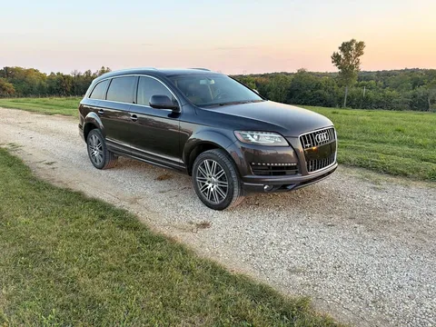 2015 Audi Q7 3.0 TDI Quattro Premium Sport Utility 4D