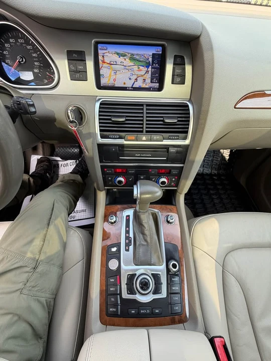 2015 Audi 4L Q7 - Image 17 of 20