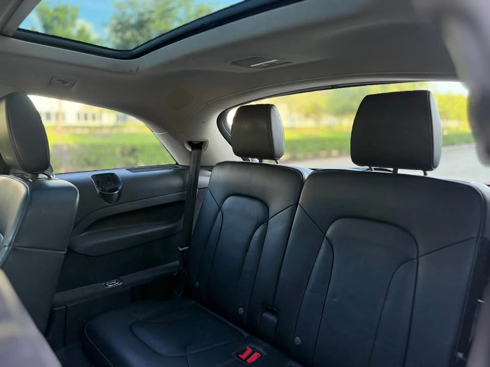 2015 Audi 4L Q7 - Image 9 of 10