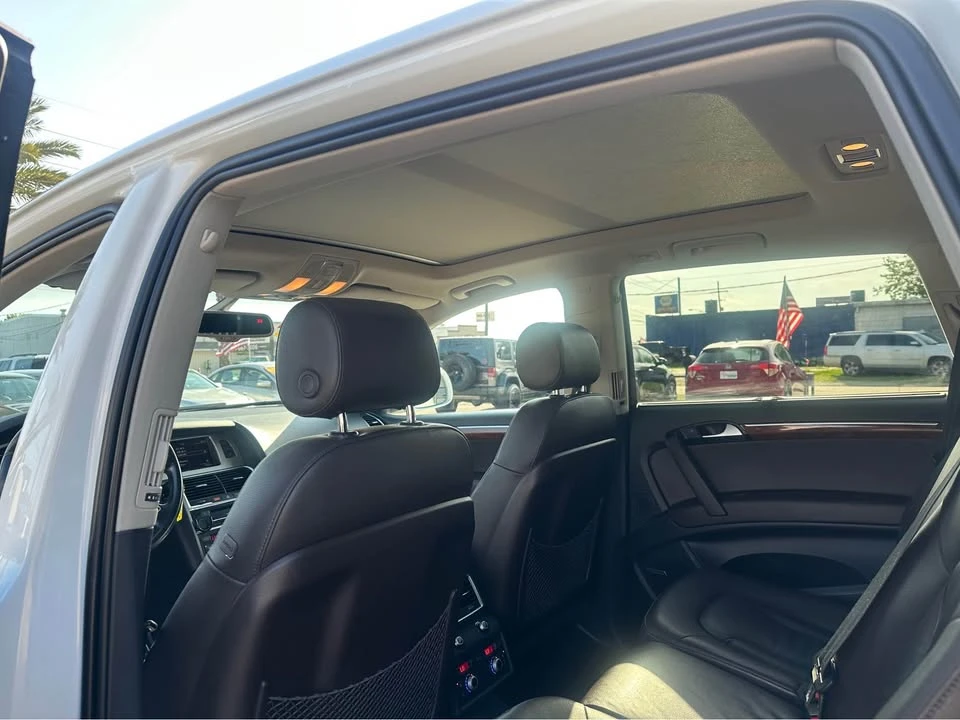 2015 Audi 4L Q7 - Image 7 of 9
