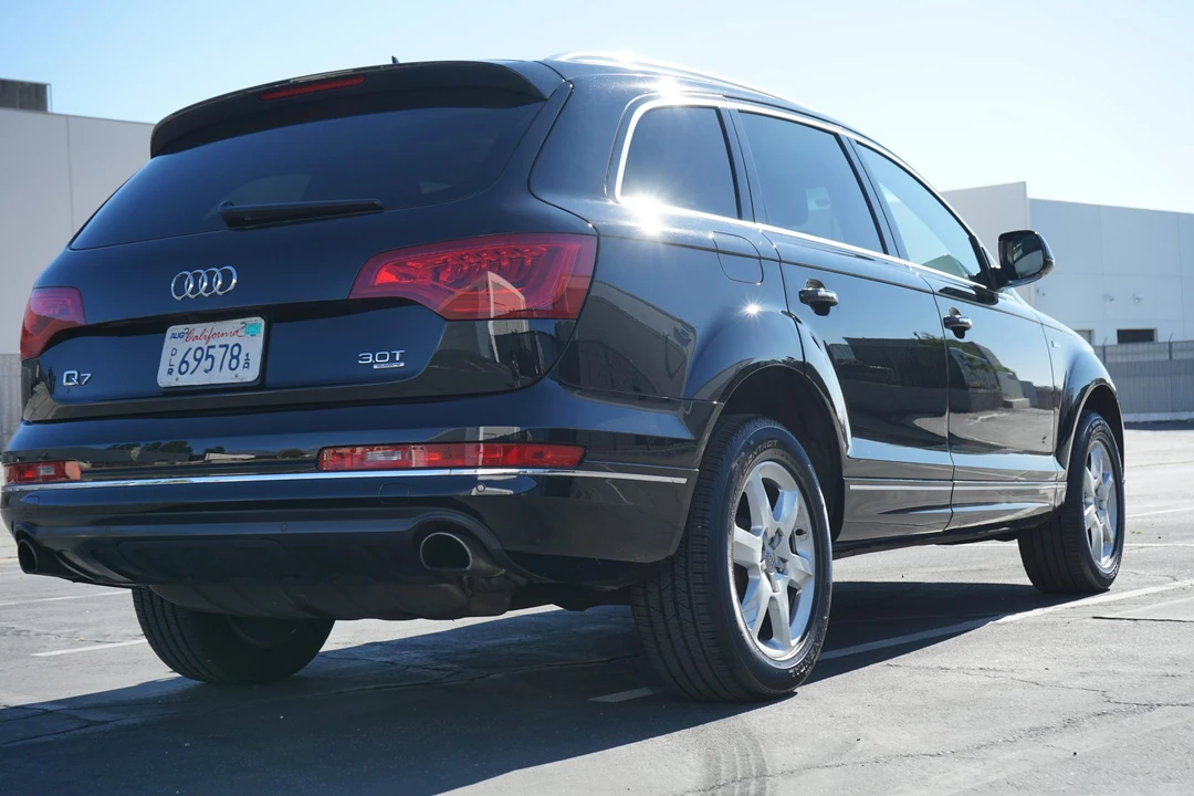 2015 Audi 4L Q7 - Image 30 of 31