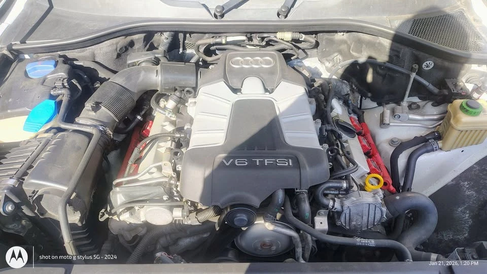 2015 Audi 4L Q7 - Image 8 of 9