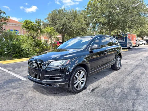 2015 Audi Q7 3.0T Quattro Premium Sport Utility 4D