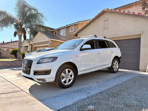 2015 Audi Q7 3.0T Quattro Premium Sport Utility 4D