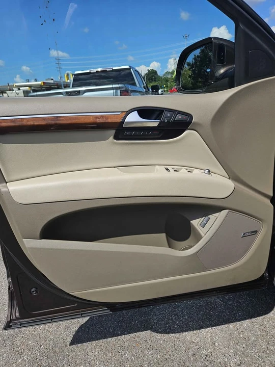 2015 Audi 4L Q7 - Image 8 of 10