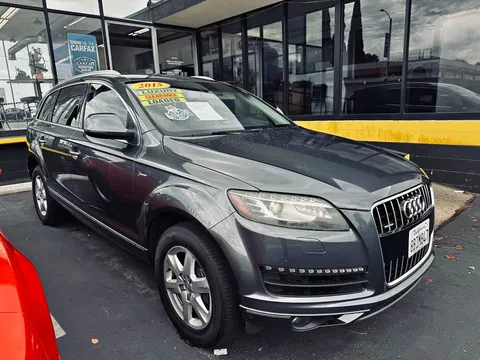 2015 Audi Q7 3.0T Quattro Premium Sport Utility 4D