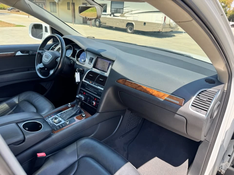 2015 Audi 4L Q7 - Image 9 of 18