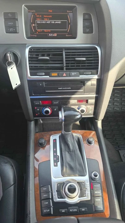 2015 Audi 4L Q7 - Image 9 of 10