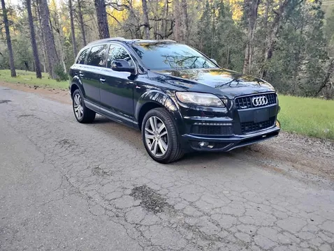 2015 Audi Q7 3.0T Quattro Prestige Sport Utility 4D