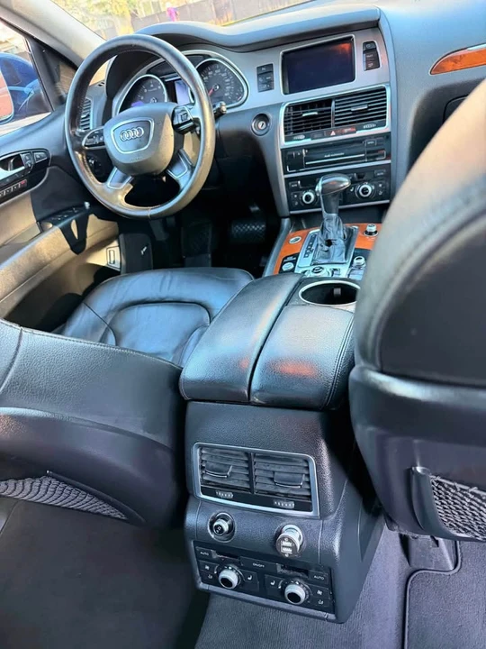 2015 Audi 4L Q7 - Image 2 of 15