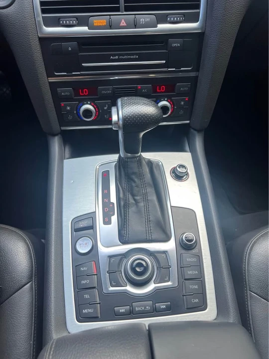 2015 Audi 4L Q7 - Image 9 of 9