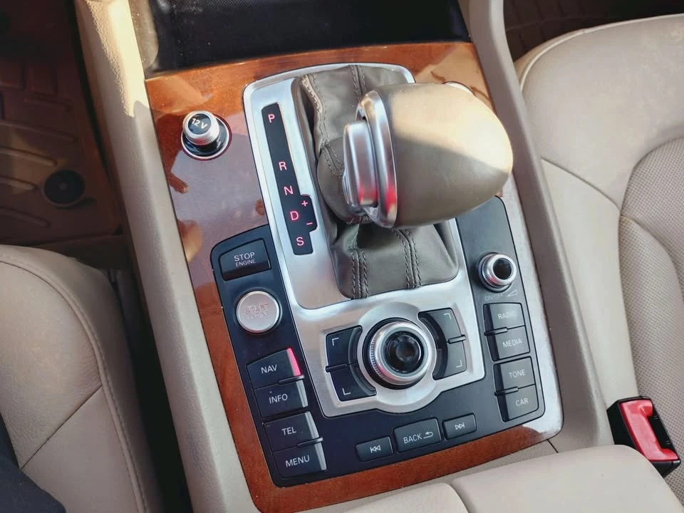 2015 Audi 4L Q7 - Image 11 of 19