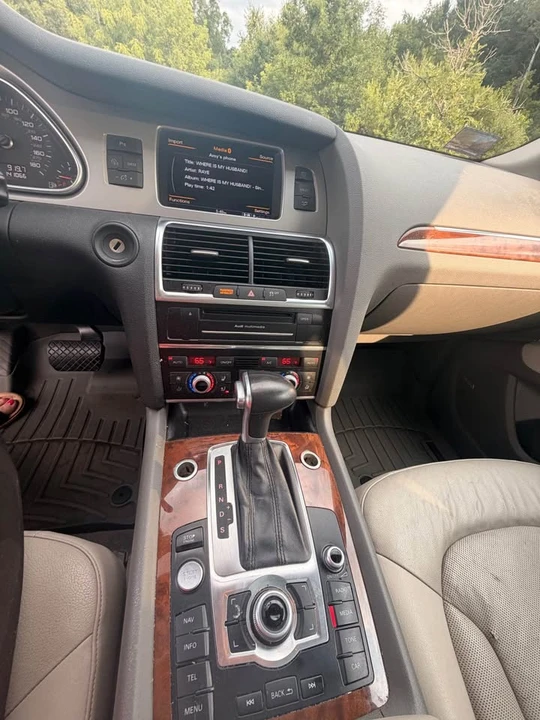 2015 Audi 4L Q7 - Image 10 of 12