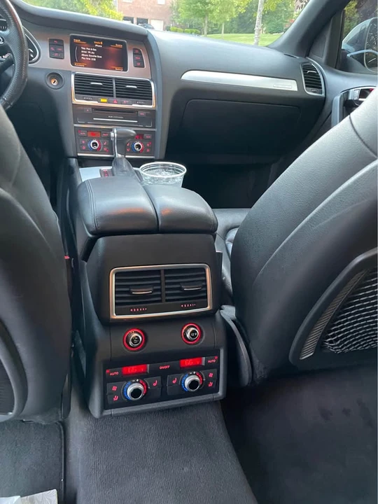2015 Audi 4L Q7 - Image 8 of 16
