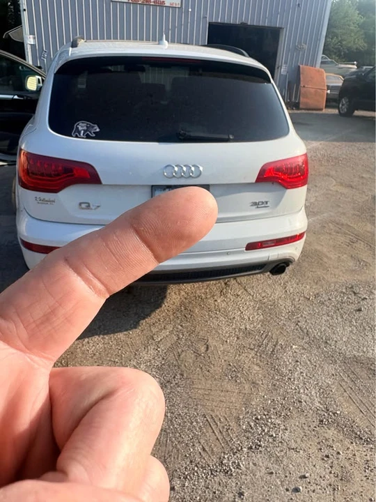 2015 Audi 4L Q7 - Image 7 of 8