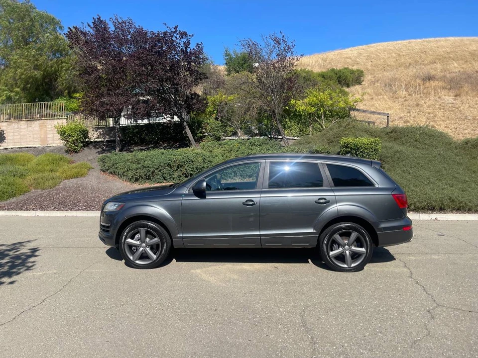 2015 Audi 4L Q7 - Image 2 of 23