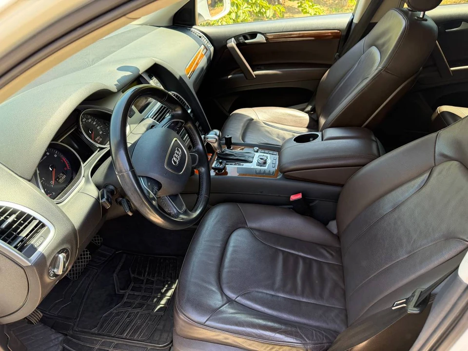 2015 Audi 4L Q7 - Image 8 of 14