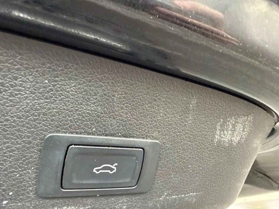 2015 Audi 4L Q7 - Image 9 of 20