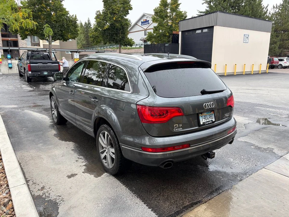 2015 Audi 4L Q7 - Image 2 of 10