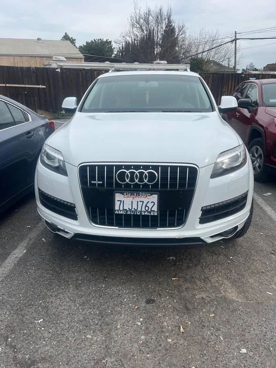 2015 Audi 4L Q7 - Image 2 of 9