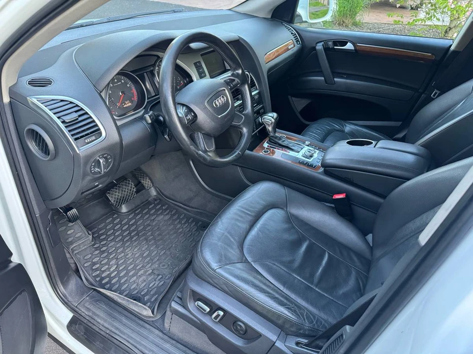 2015 Audi 4L Q7 - Image 9 of 18