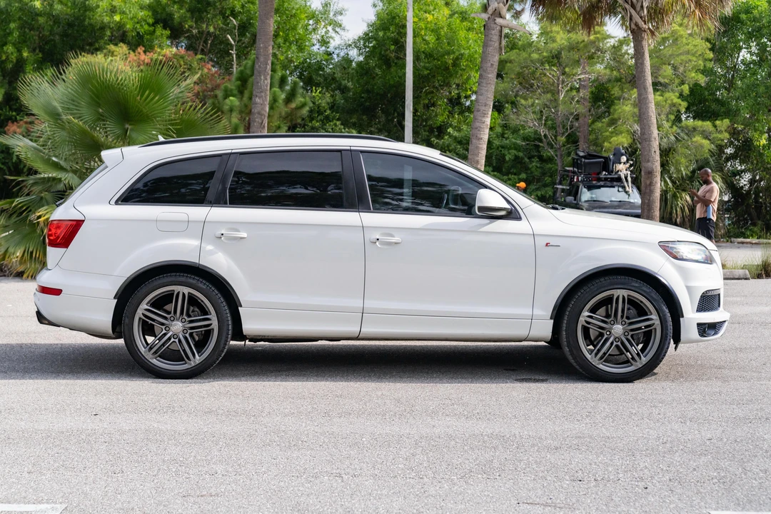 2015 Audi 4L Q7 - Image 10 of 31