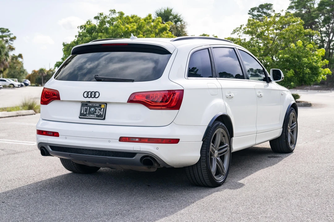 2015 Audi 4L Q7 - Image 4 of 31