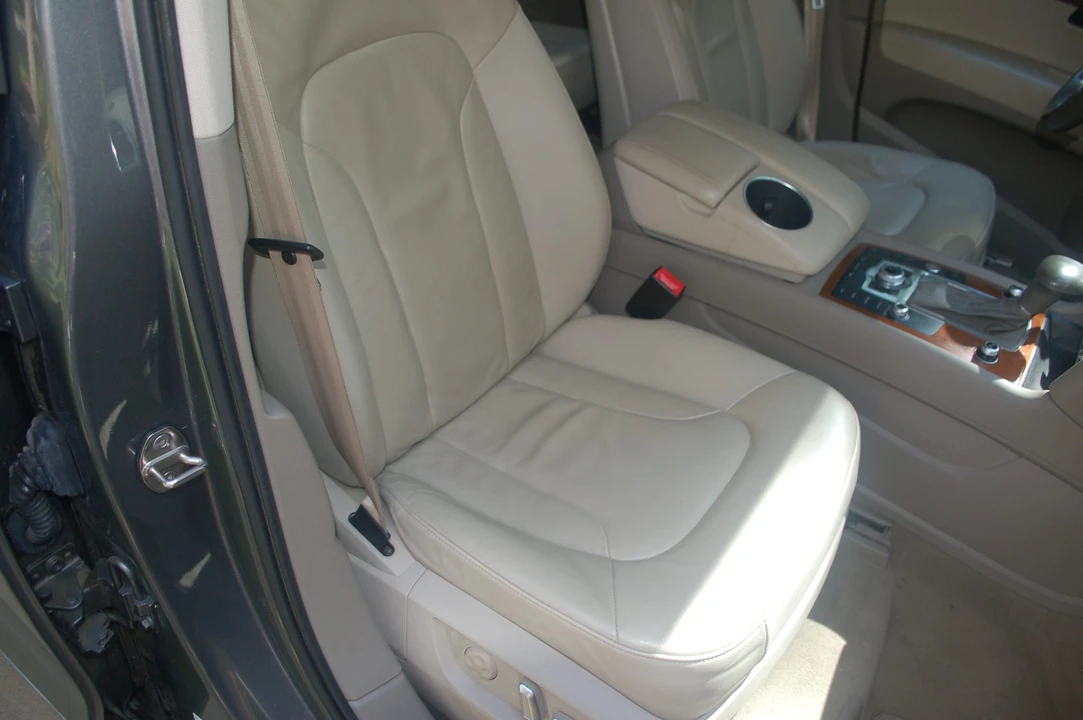 2015 Audi 4L Q7 - Image 30 of 31