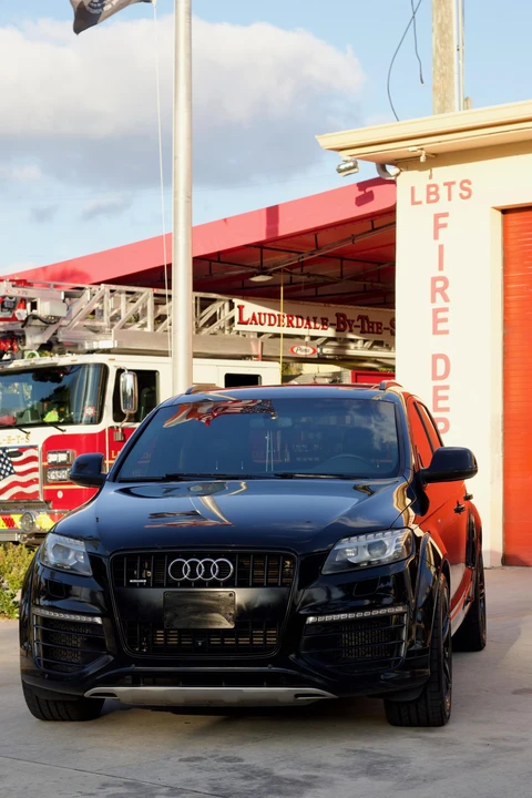 2015 Audi 4L Q7 - Image 2 of 31