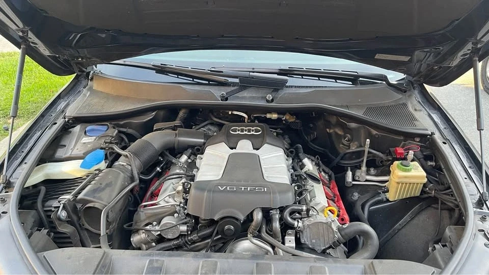 2015 Audi 4L Q7 - Image 9 of 10