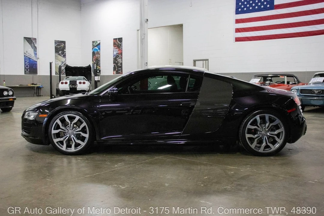 2015 Audi 42 R8 - Image 3 of 12