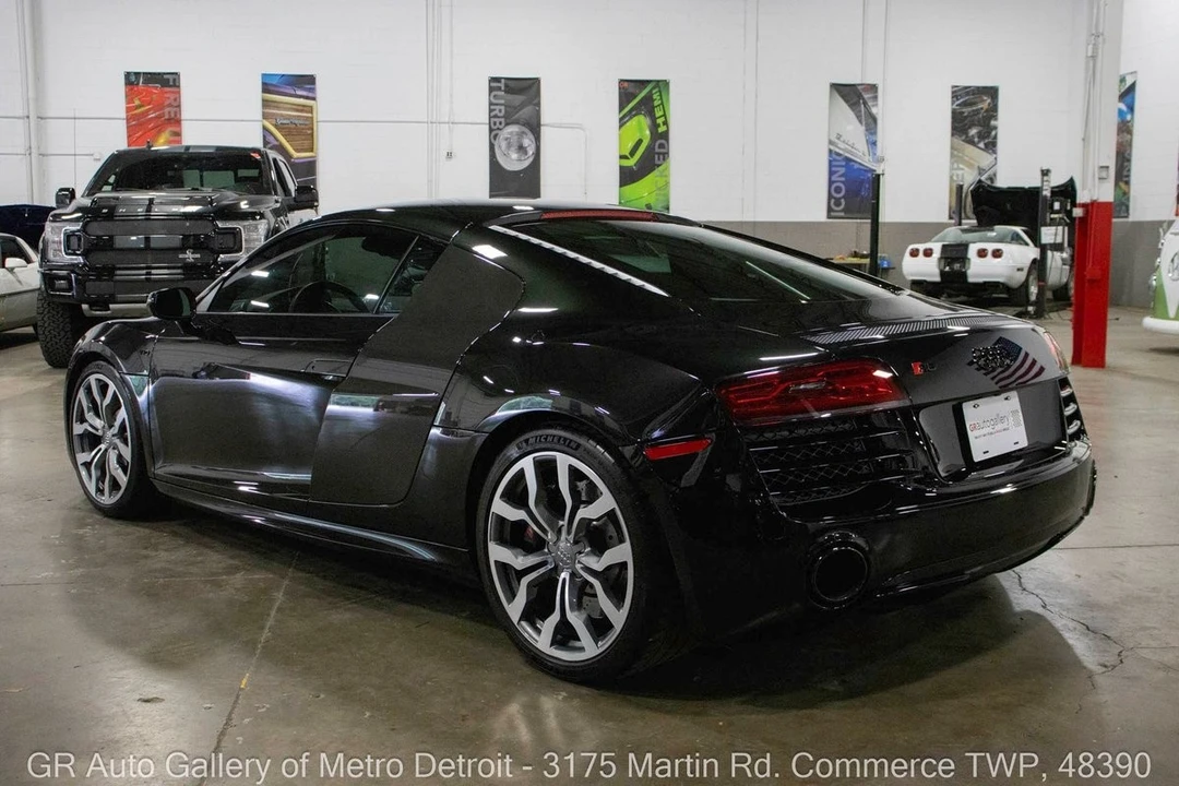 2015 Audi 42 R8 - Image 4 of 12